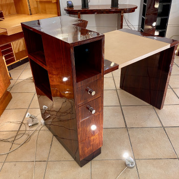 bureau moderniste attribué...