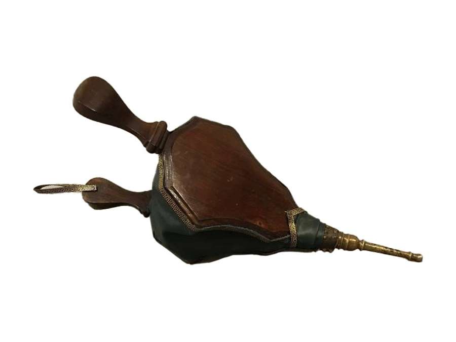 Antique fireplace bellows in varnished solid mahogany from the 19th century