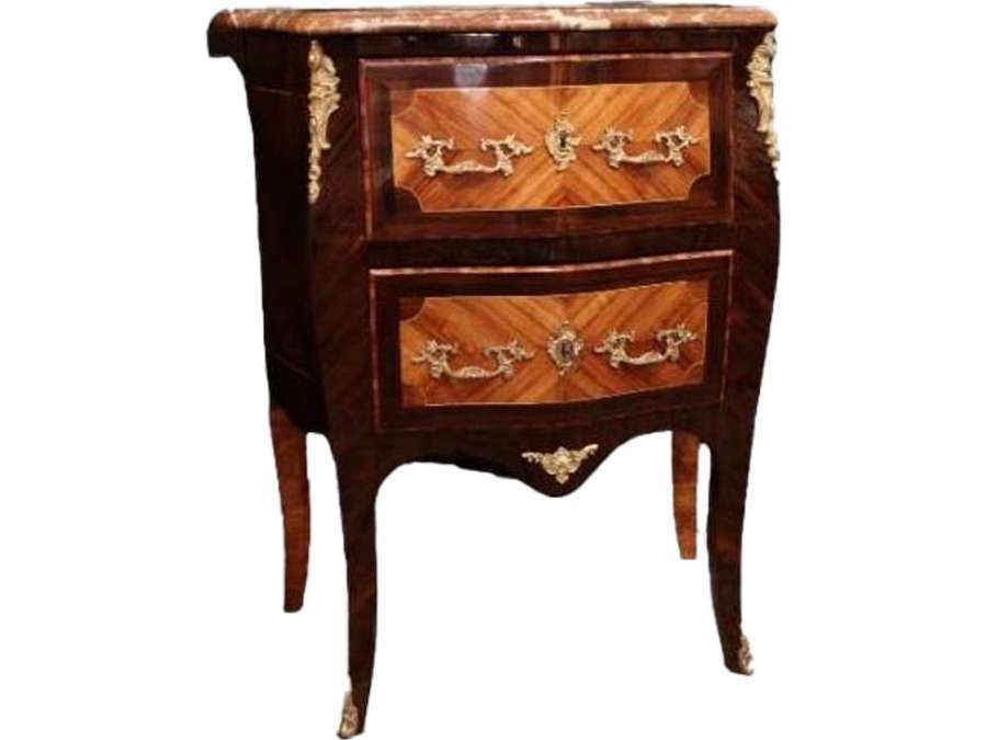 Commode Sauteuse +Epoque XVIIIè siècle