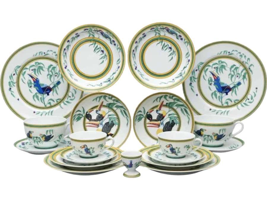 Hermès: "Les Toucans" part of a 20th century porcelain service