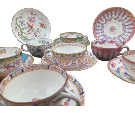 Minton. English Porcelain Tea Set. Period XIXth Century