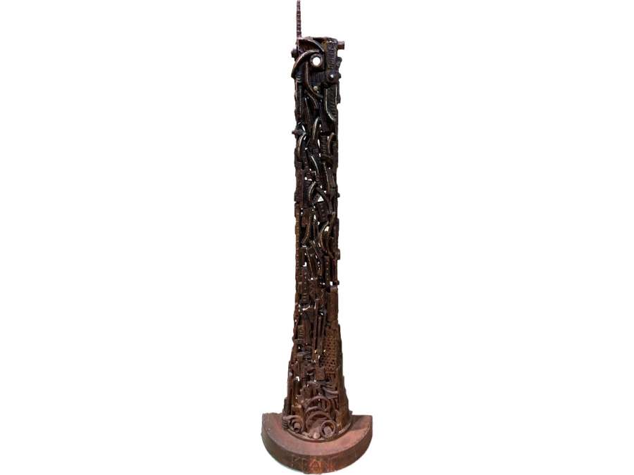 Metal sculpture in the Art Moderne style from the 20th Century
