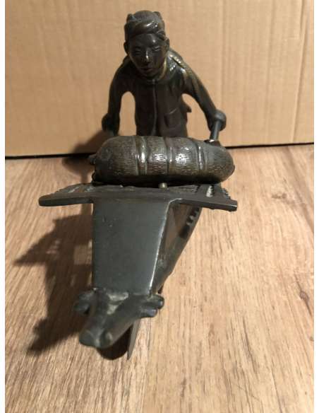 Sculpture of an Asian Pushing a Wheelbarrow 19th Century-Bozaart