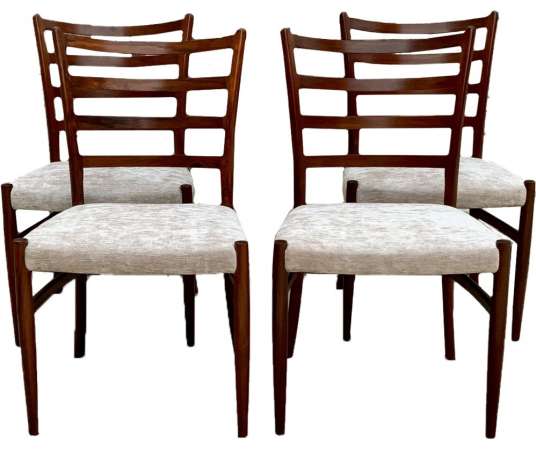 Suite of 1960s Danish Design Solid Wood Chairs
