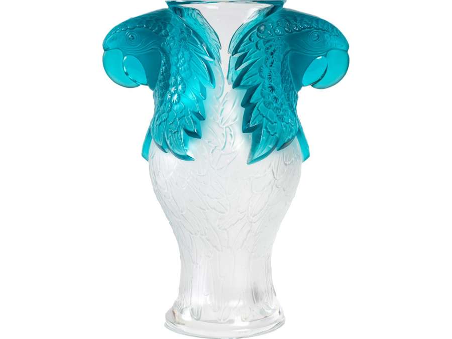 Lalique France: 20th century "MACAO" crystal vase