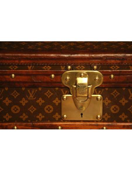 1920's Louis Vuitton Steamer Trunk In Stenciled Monogram - Red