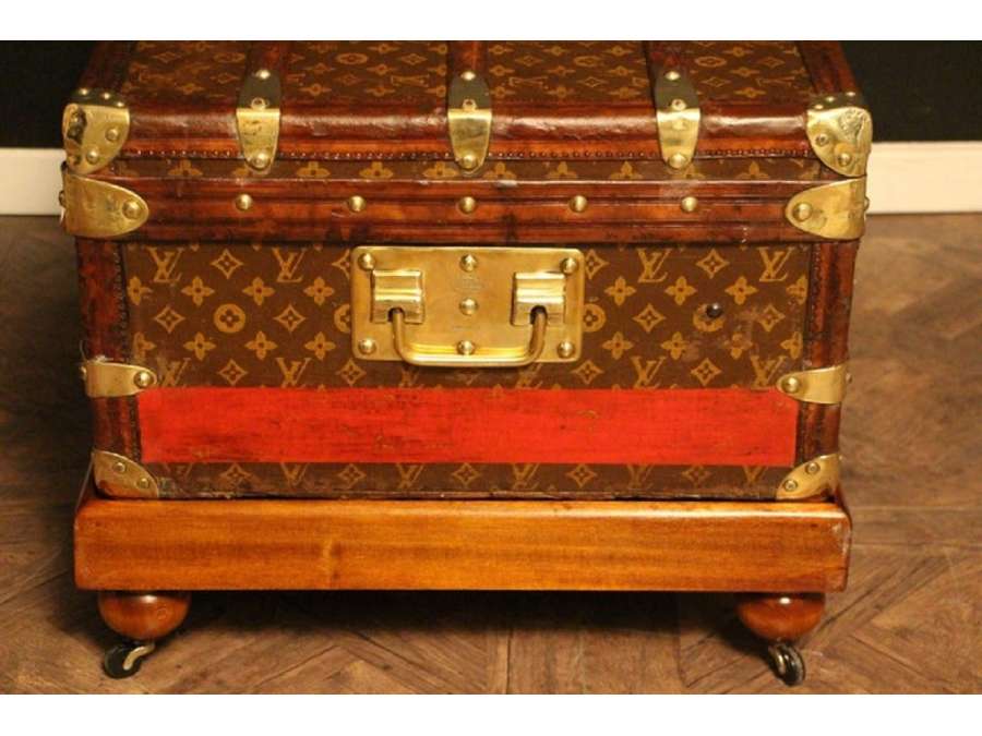 Louis Vuitton Monogram Carriage Trunk