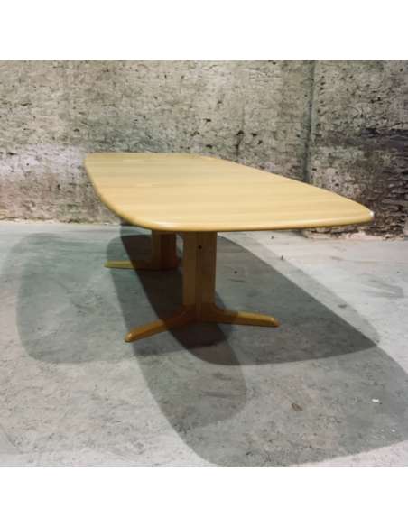 Table Design Scandinave en Hêtre Massif-Bozaart