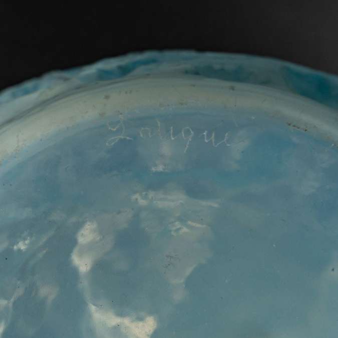 René Lalique 1919 Opalescent Budgie vase vases and glass objects