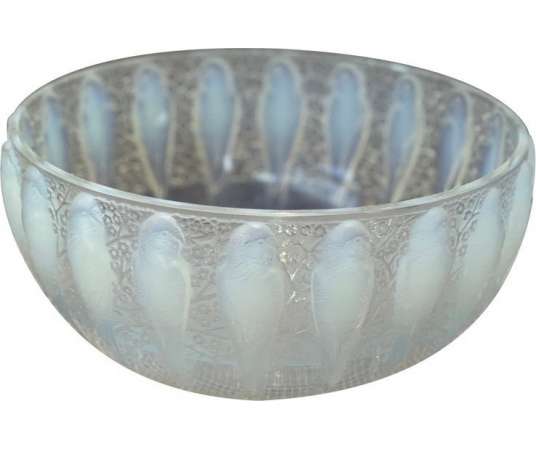 Rene? Lalique Opalescent - vases et objets en verre