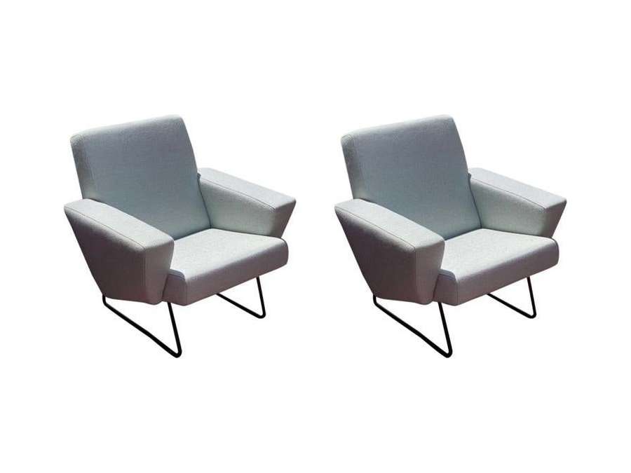 Geneviève Dangles Pair of armchairs in metal from 20th century.
