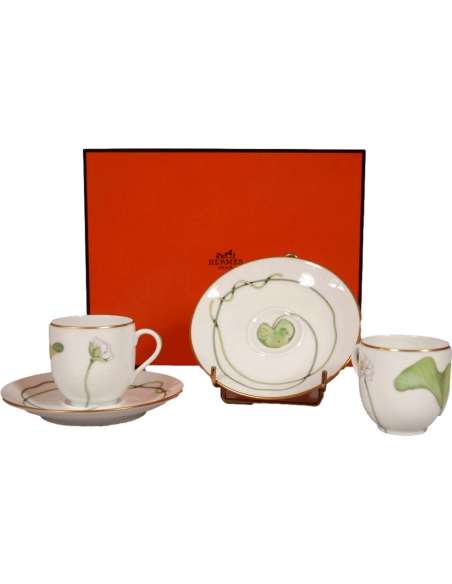 Hermes Mugs and saucers in porcelain of the 20th century-Bozaart