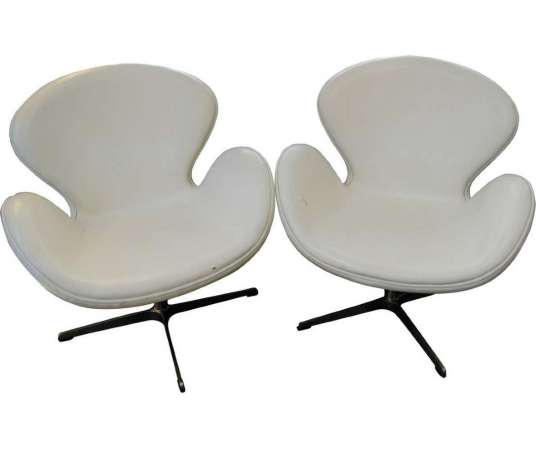 Arne Jacobsen, Pair of "Swan" Armchairs, White Leather, XXth - Design Seats