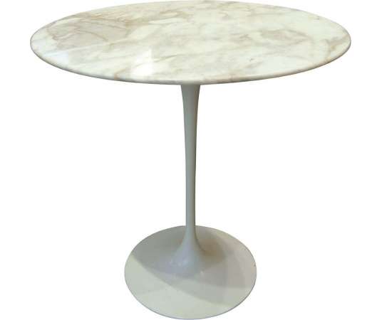 Eero Saarinen & Knoll, Marble Pedestal Table - Dining Room Tables