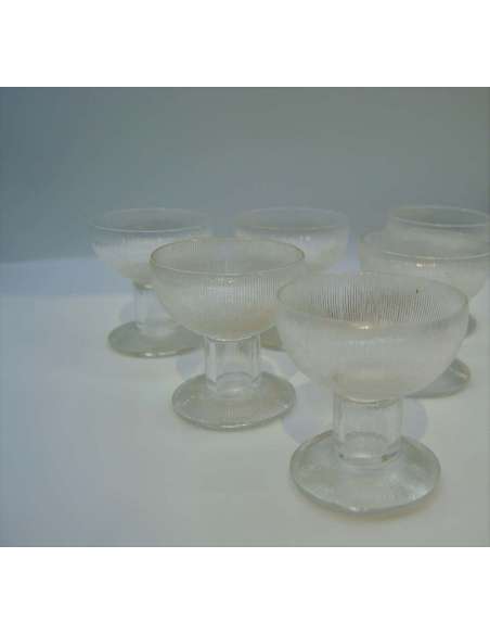René Lalique (1860-1945), 6 verres du modèle - verres à vin, services verres anciens-Bozaart
