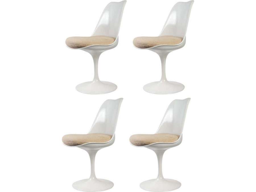 Eero Saarinen & Knoll 4 Tulip Chairs - Design Seats