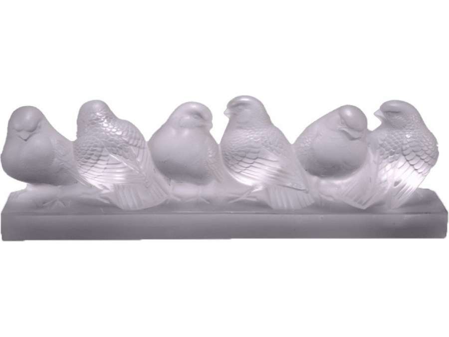René Lalique: Group of six sparrows+ in glass of the 20th century