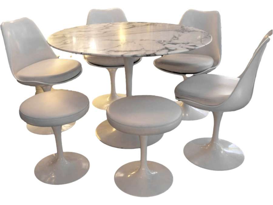 Eero Saarinen : table salle à manger et 4 chaises en marbre de 20eme siècle