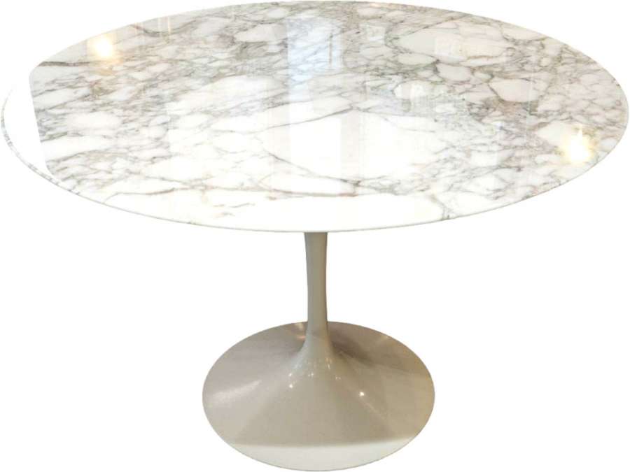Eero Saarinen : Table ronde+ en marbre de 20ème siècle