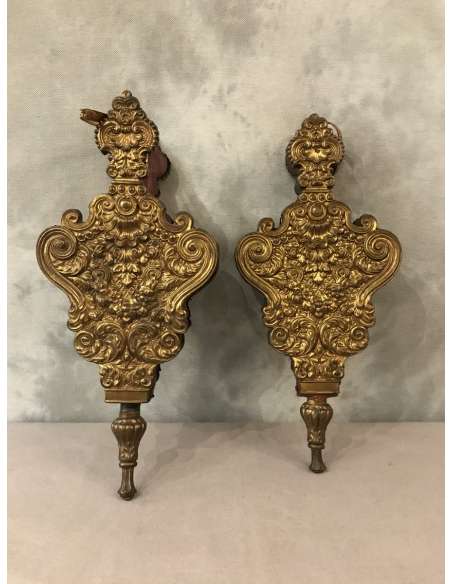 Pair Of Bellows From The Late 17th Century Exceptional Pressed Brass - chenets, fireplace accessories-Bozaart