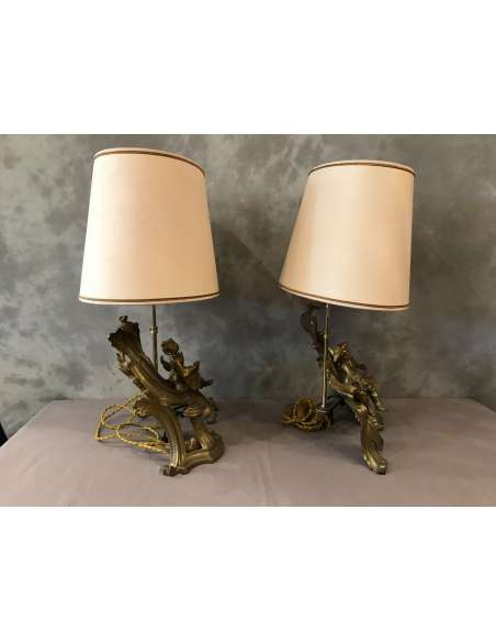 Pair Of Old Kennels Mounted In 19th century period Lamp - lamps-Bozaart