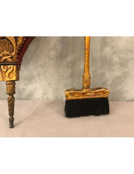 Delightful Fireplace Set With A Large Bellows And A Matching 19th Century Broom - chenets, fireplace accessories-Bozaart