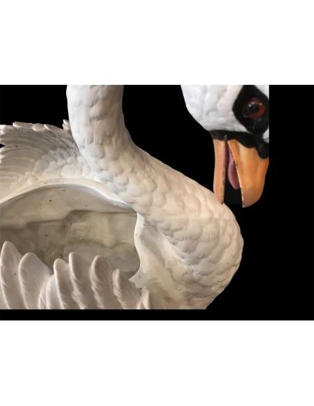 Large Swan In Biscuit Porcelain From The 19th Century (Large Cache- Pot) - Groups,figurines porcelain biscuits-Bozaart