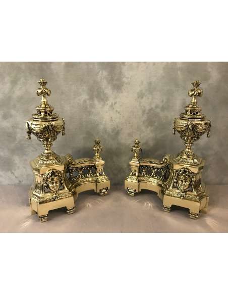 Paire De Chenets En Bronze Poli D’époque 19 ème De Style Louis XVI - chenets, accessoires de cheminée-Bozaart