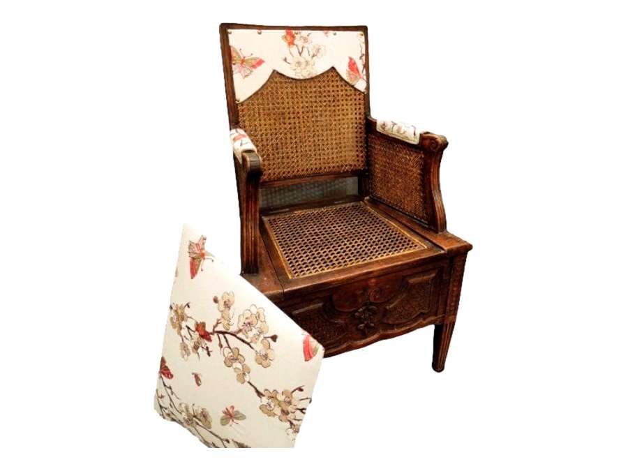 Chaise d'Aisance Cannée, dite chaise percée ,Epoque Louis XVI - chaises - tabourets