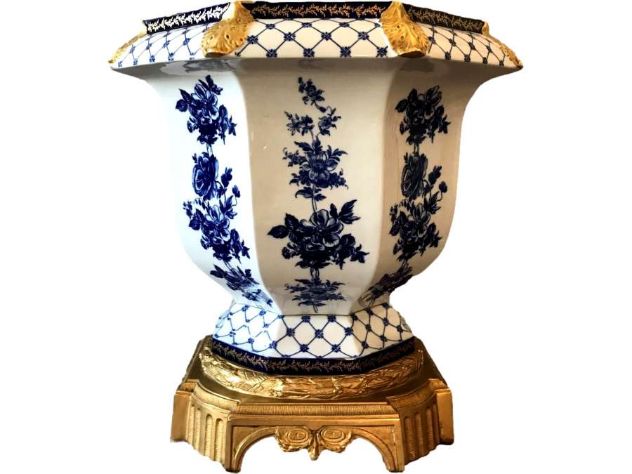 Grand Cache-Pot En Porcelaine Et Bronze +D’époque Fin 19 ème