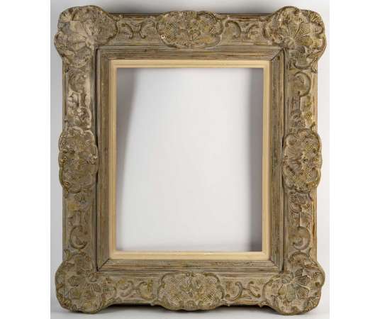 Mouth Frame - 6 Figure Format -41 X 33 - old frames