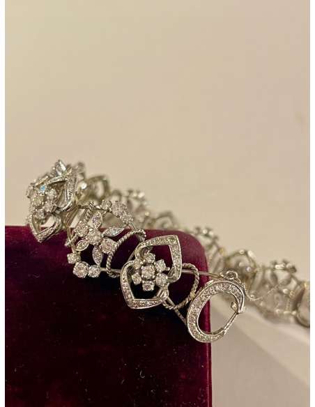 Bracelet En Or Gris Entièrement Serti De Diamants Pour Un Poids De 7 Carats - Bracelets-Bozaart