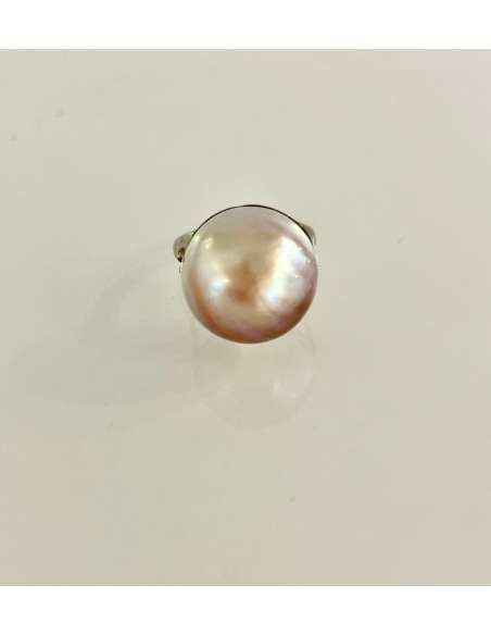 Art-deco Ring, Adorned with a Mabé Pearl - rings-Bozaart