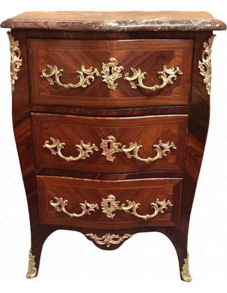 Small Three-sided Curved Parisian Chest of Drawers from the Louis XV Antoine Gosselin period - Dressers-Bozaart