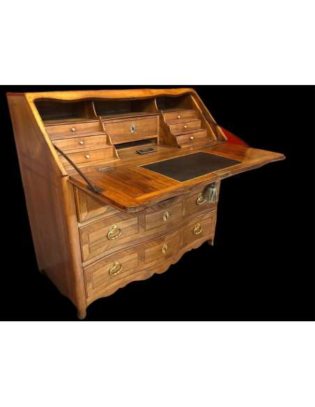 Louis XV curved desk chest of drawers called "scriban" in marquetry - Dressers-Bozaart