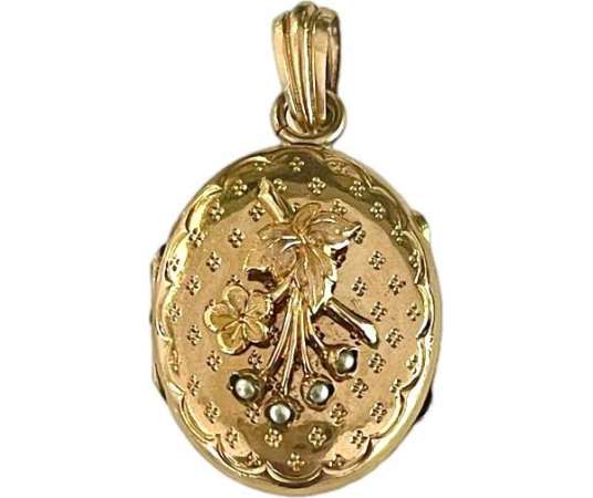 Pendentif Porte Souvenir En Or - Pendentifs - médaillons