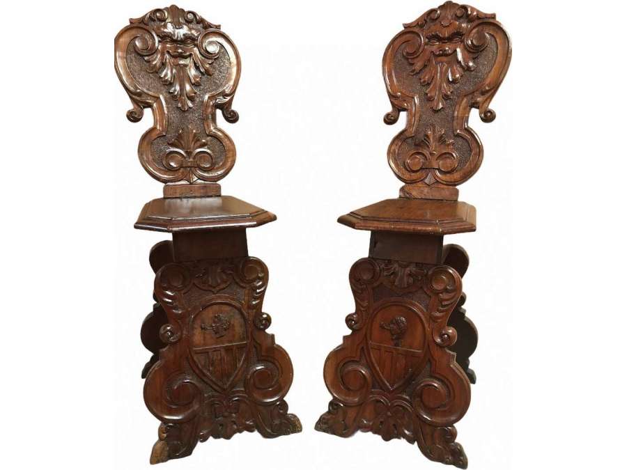 Pair Of Stepladders (possibility Of 4) In Carved Wood In The Taste Of The Renaissance