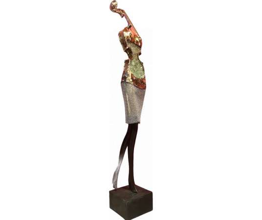 Young Woman Signed Sculpture In Brass Bronze And Crushed Glass By Nowaczyk Christian - Antique Bronzes