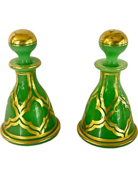 Baccarat: Pair Of Green Opaline Flasks - Opalines, enameled glasses-Bozaart