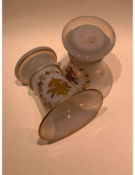 Pair Of Opaline Vases "soap bubble". - Opalines, enameled glasses-Bozaart