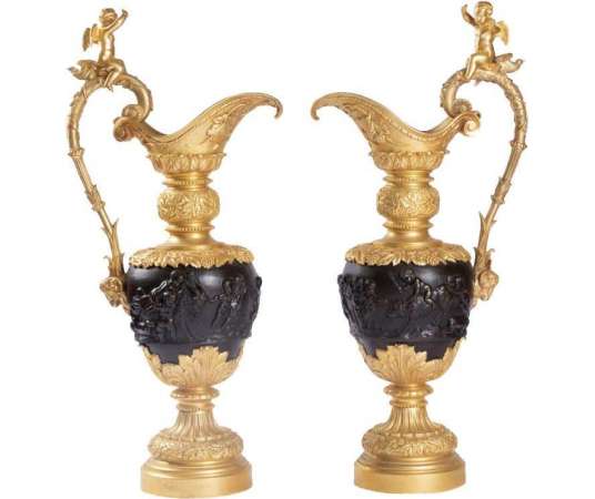 Clodion, Paire D’aiguières En Bronze à Deux Patines, Fin Du XIXème Siècle - LS14147851 - coupes, vasques, cassolettes