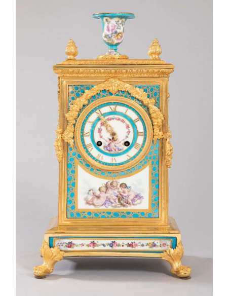 Louis XVI Terminal Clock In Gilded Mercury Bronze And Sevres Porcelain - antique Clocks-Bozaart