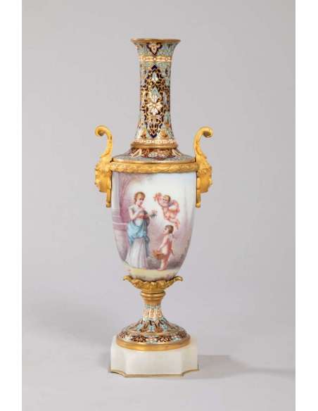 Vase With Enameled Porcelain Neck, Gilded Bronze, Cloisonne Enamel. - Objects, decoration, porcelain vases-Bozaart