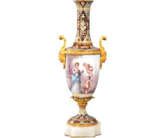 Vase à Col En Porcelaine émaillée, Bronze Doré , émail Cloisonné. - Objets, décoration, vases en porcelaine