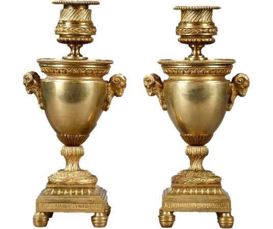 Elégants Bougeoirs-cassolettes Réversibles En Bronze Doré - Bougeoirs - Flambeaux
