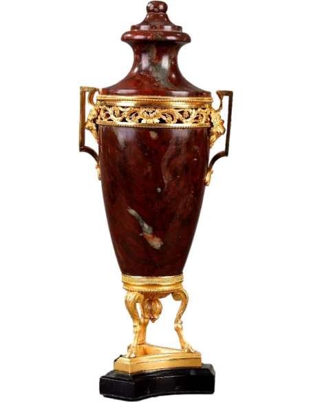 Neo-classical perfume burner morello cherry marble and gilded bronze - Objets d'art-Bozaart