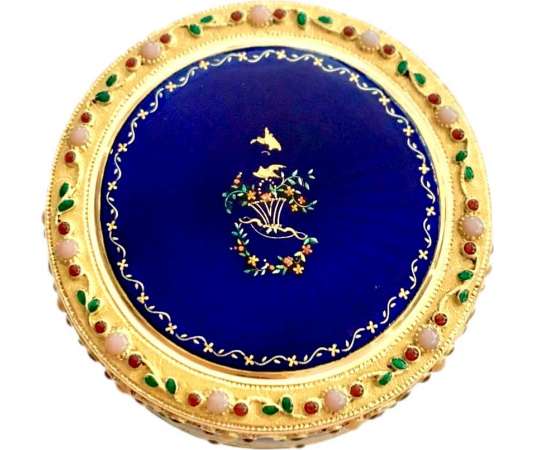 Round Gold And Enamel Box - boxes, cases, necessities, boxes