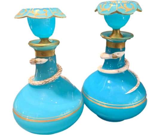 Paire De Flacons En Opaline Turquoise - Opalines, verres émaillés