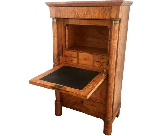 Empire Secretary in Walnut Burl with Detached Columns, Casement and Secret Drawer. Circa 1850 - Secretaries