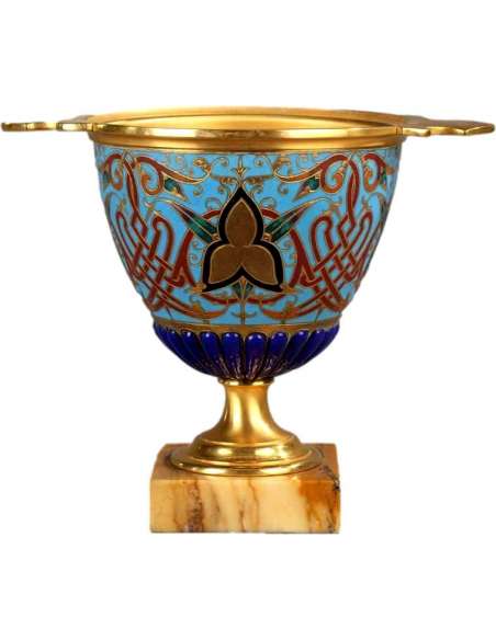 Blue Cup In Gilded Bronze And Cloisonné - cups, basins, cassolettes-Bozaart